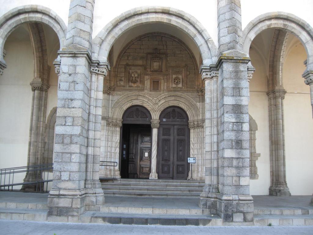 Ebora Home - Garage Free - Centro Historico Évora Extérieur photo